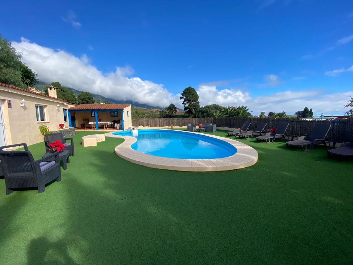 Galguen Paradise In The Island Of Stars. Villa.