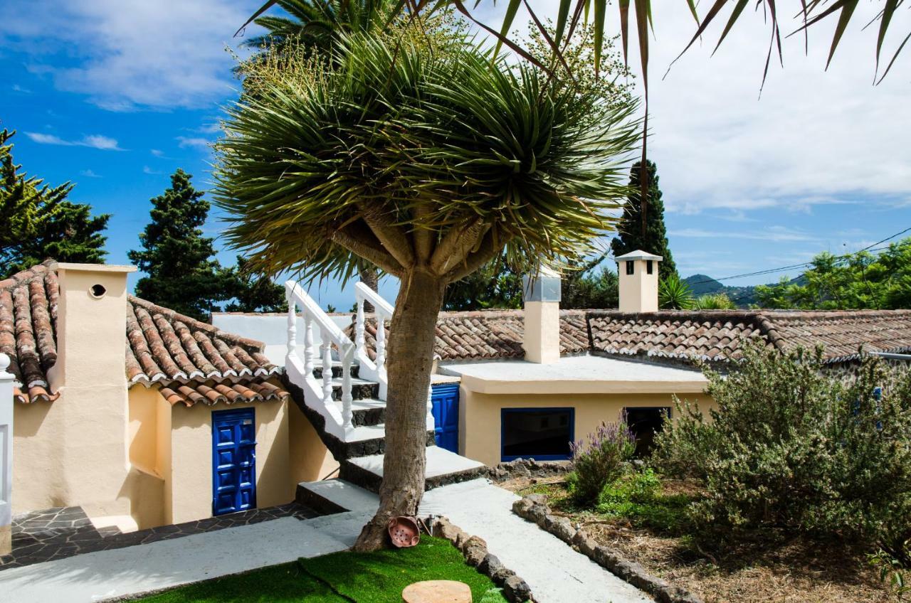 Galguen Paradise In The Island Of Stars. Villa. Villa